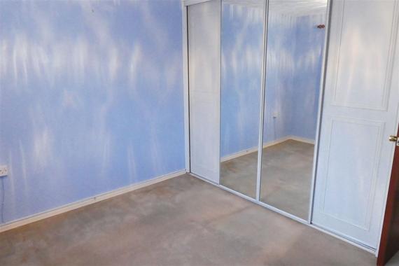 Barn Owl Close East Hunsbury Northampton 2 Bed Bungalow 235 000