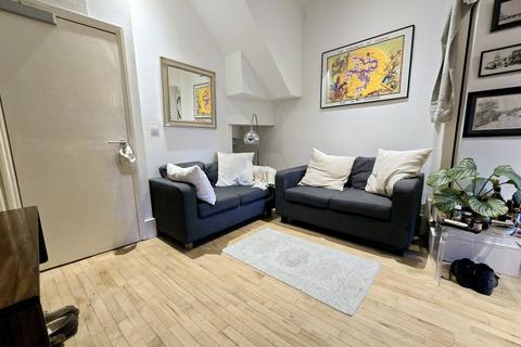 3 bedroom flat to rent, 3 Mayton Street, Holloway