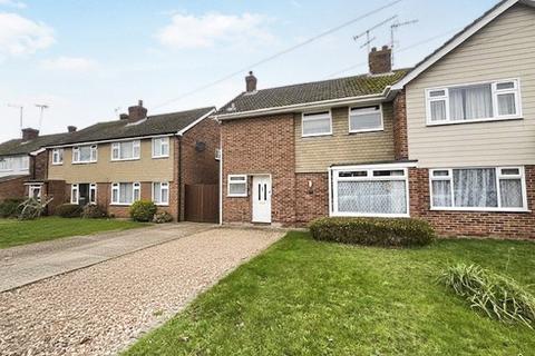 undefined, Chaseside Avenue, Berkshire RG10