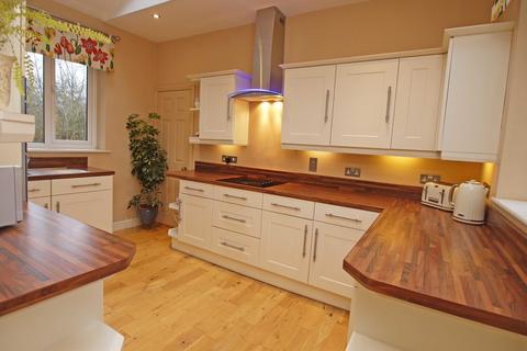 4 bedroom semi-detached house to rent, Barnfield House, Tedburn St Mary