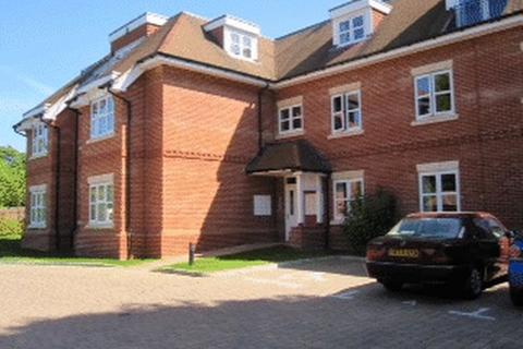 2 bedroom apartment to rent, The Avenue, Tadworth