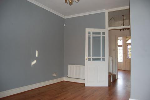 3 bedroom terraced house to rent - Lord Street, Southport
