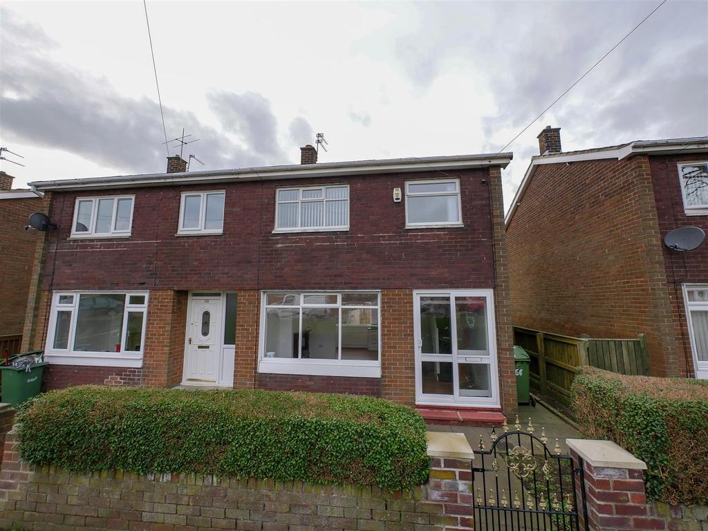 Avonmouth Road, Farringdon, Sunderland 3 bed semidetached house £575