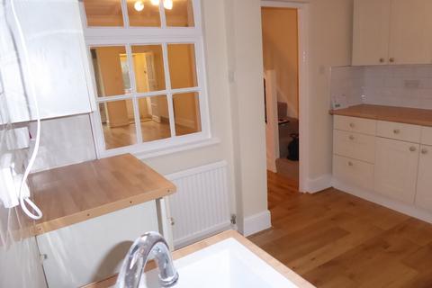 3 bedroom terraced house to rent - Cromwell Road, Southtown