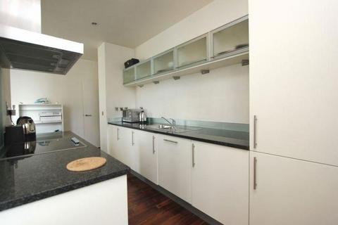 2 bedroom apartment to rent, 2 South Quay Square, Canary Wharf, London, E14