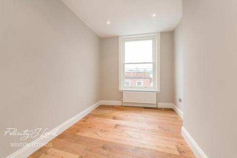 4 bedroom flat to rent, Electric Avenue, London