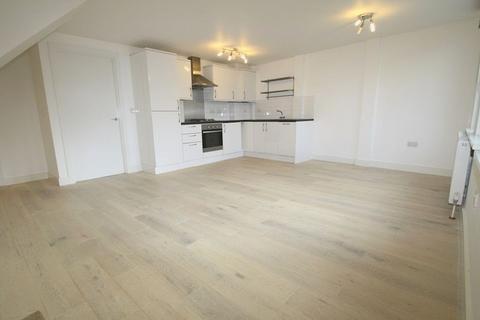 1 bedroom flat to rent, High Street, High Wycombe HP11