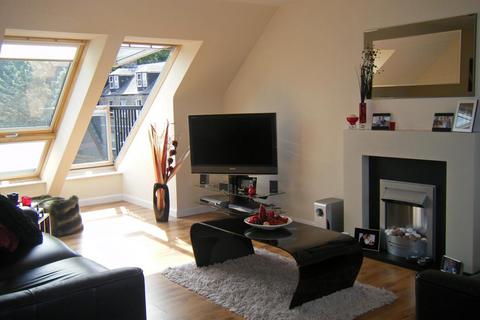 2 bedroom penthouse to rent, South College Street, Aberdeen, AB11