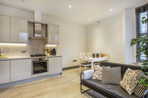 1 bedroom apartment to rent, Shaftesbury Avenue, Chinatown W1