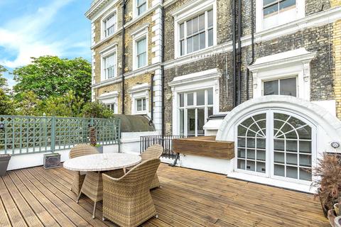 2 bedroom flat to rent, Onslow Gardens, London, SW7