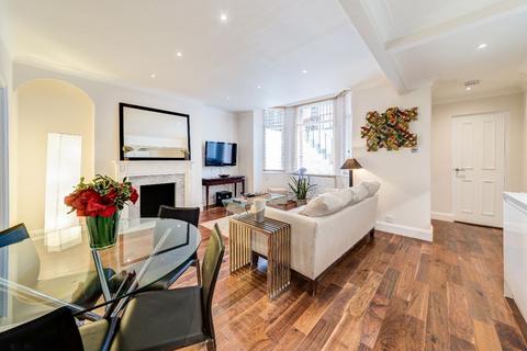 1 bedroom flat to rent, Rosary Gardens SW7