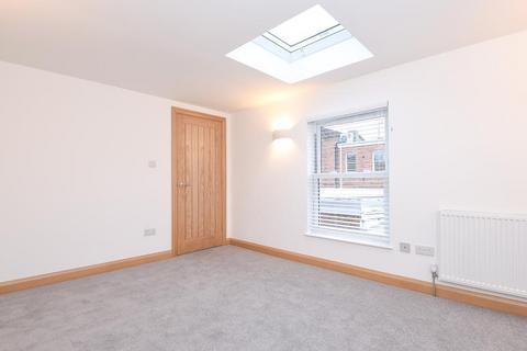 1 bedroom apartment to rent, Reading Road,  Henley-on-Thames,  RG9