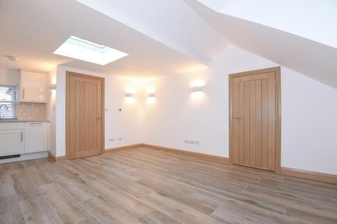 1 bedroom apartment to rent, Reading Road,  Henley-on-Thames,  RG9