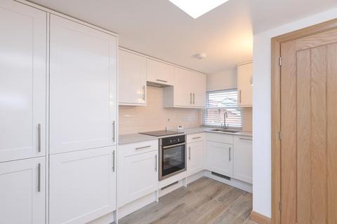 1 bedroom apartment to rent, Reading Road,  Henley-on-Thames,  RG9