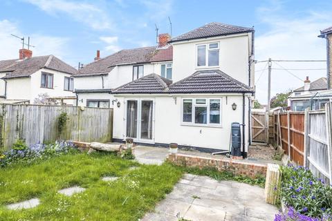 3 bedroom semi-detached house to rent, Bowness Avenue,  Didcot,  OX11