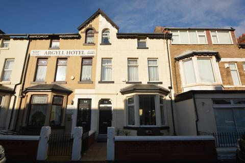 6 Bedroom Terraced House For Sale Crystal Road Blackpool Fy1 6bs 6 Bedroom Terraced House For Sale Crystal Road Blackpool Fy1 6bs