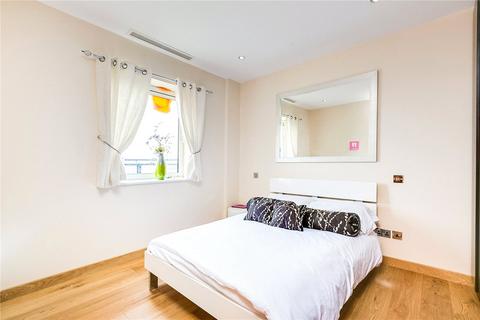 3 bedroom flat to rent, Consort Rise House, Buckingham Palace Road, London, SW1W