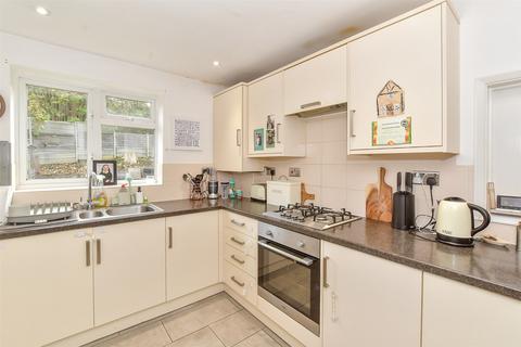 3 bedroom detached house for sale, Woodlands Road, Tonbridge, Kent