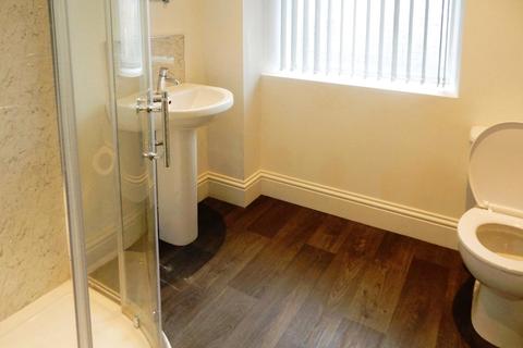 1 bedroom penthouse to rent - Trinity Street, Huddersfield, West Yorkshire, HD1