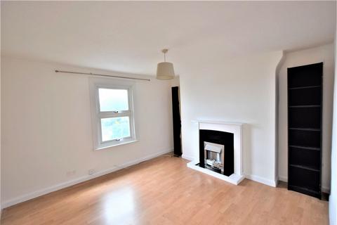 1 bedroom flat to rent, Albion Road, Gravesend DA12