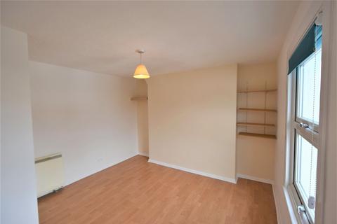 1 bedroom flat to rent, Albion Road, Gravesend DA12