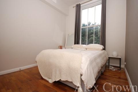 1 bedroom flat to rent, Upper Park Road, Belsize Park