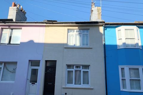 3 bedroom terraced house to rent, Washington Street, Hanover