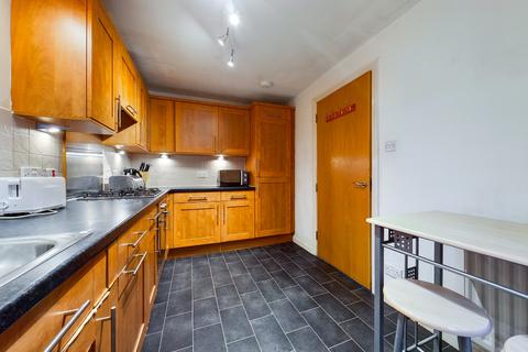 2 bedroom flat to rent, Pilrig Heights, Pilrig, Edinburgh, EH6