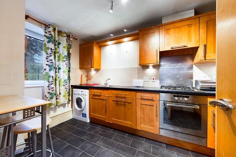 2 bedroom flat to rent, Pilrig Heights, Pilrig, Edinburgh, EH6