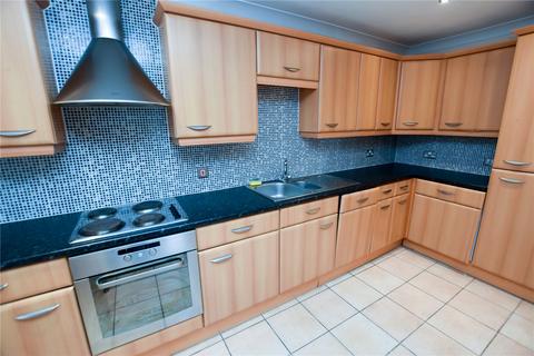 2 bedroom flat to rent, Devonshire Road, Broadheath, Altrincham, Cheshire, WA14