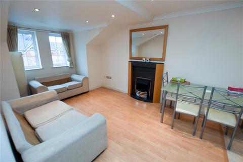 2 bedroom flat to rent, Devonshire Road, Broadheath, Altrincham, Cheshire, WA14