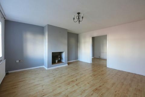 2 bedroom apartment to rent, Marina Village, Runcorn