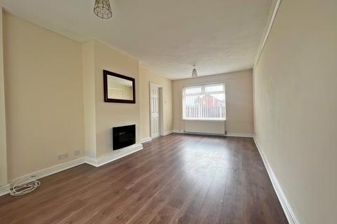 3 bedroom townhouse to rent, Brandon, Hough Green, Widnes