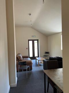 9 bedroom terraced house to rent - 25 Radford Road, Leamington Spa, CV31 1NF
