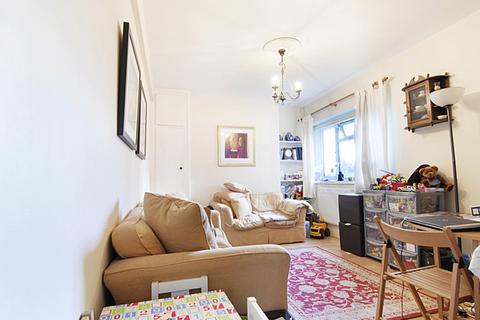 2 bedroom apartment to rent, Pages Walk, Bermondsey