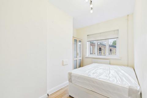 2 bedroom apartment to rent, Pages Walk, Bermondsey