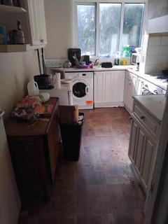 1 bedroom in a house share to rent, 133 Otley road , headingley