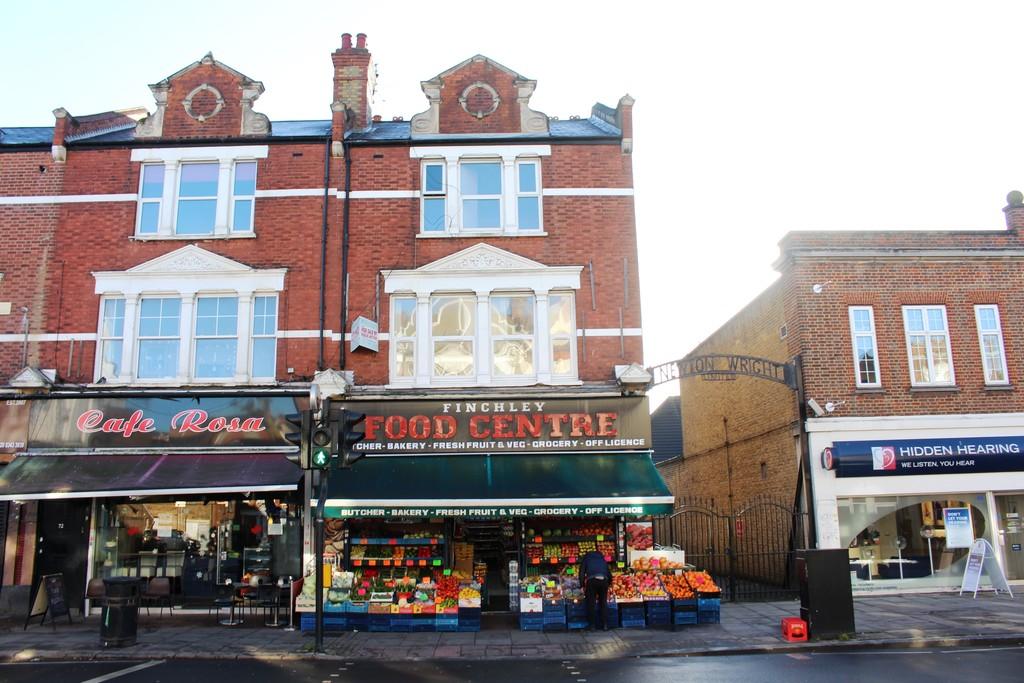 Ballards Lane Finchley Central N3 3 Bed Flat 275 000