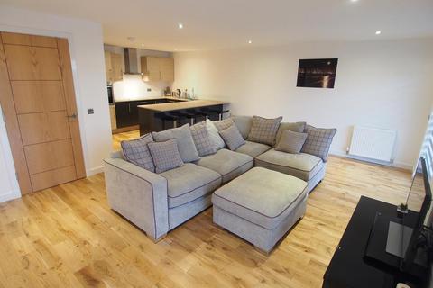 2 bedroom flat to rent - Ashley Lodge, Ground Floor, Ab10