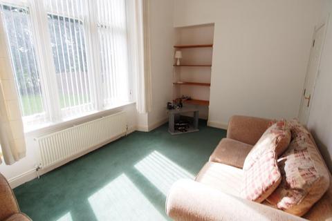 2 bedroom flat to rent, Laurel Avenue, Danestone, AB22