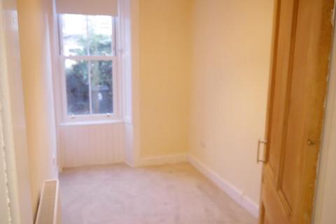 2 bedroom flat to rent, Cochrane Place, Leith, Edinburgh, EH6