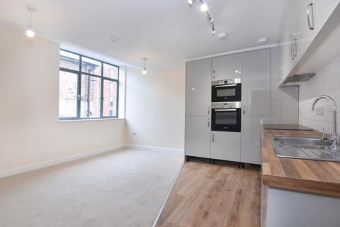 2 bedroom flat to rent - Apartment 12, 41 Southgate Street