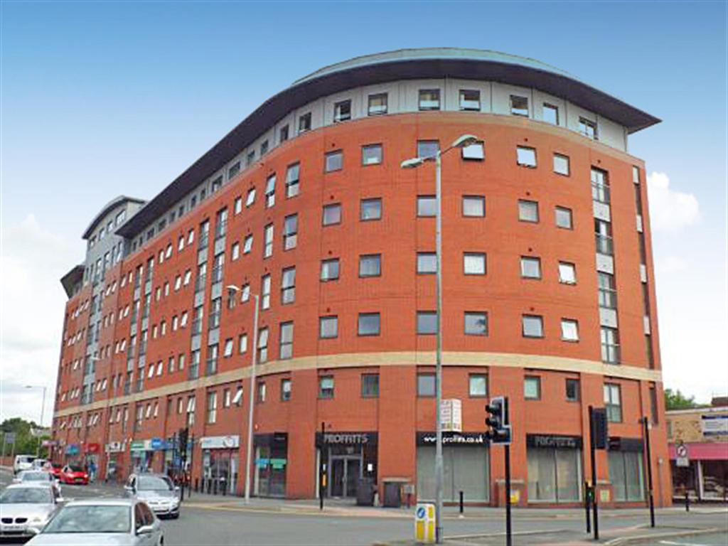 Marsden House, Bolton, BL1 2JX 2 bed flat £450 pcm (£104 pw)