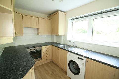 3 bedroom ground floor flat to rent, Reigate