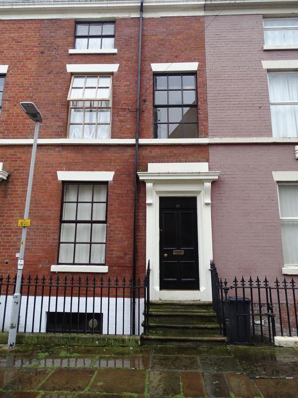 Wellington Street, Ashton, Preston 1 bed apartment £425 pcm (£98 pw)