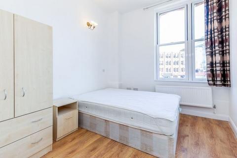 2 bedroom flat to rent - NW1