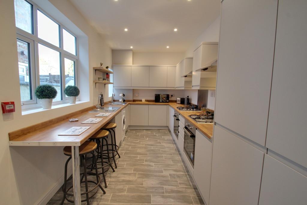 House in Leicester, Aylestone Park - View 5