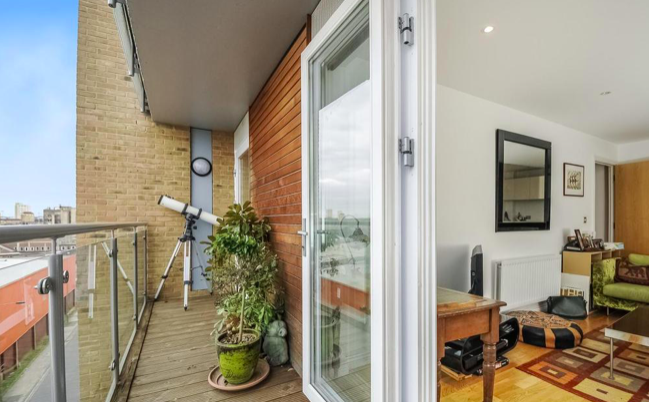 Viridian Apartments 75 Battersea Park Road London Sw8 1 Bed Image 1 Of 9