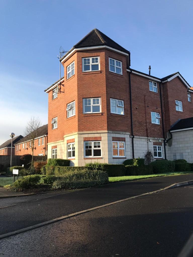 Sandbach Drive, Northwich 2 bed apartment £550 pcm (£127 pw)