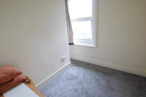 1 bedroom flat to rent, Parkwood Road, Southbourne, Bournemouth